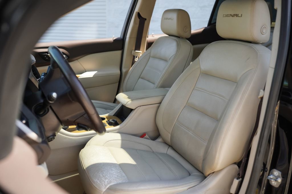 Used 2017 GMC Acadia Denali w/ LPO, Floor Liner Package image 22