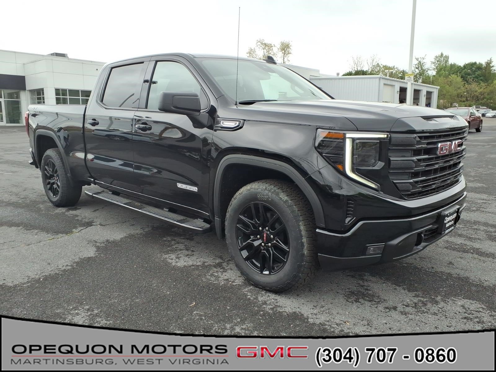 New 2026 GMC Sierra 1500 Elevation w/ LPO, Elevation Black Package AWD/4WD image 1
