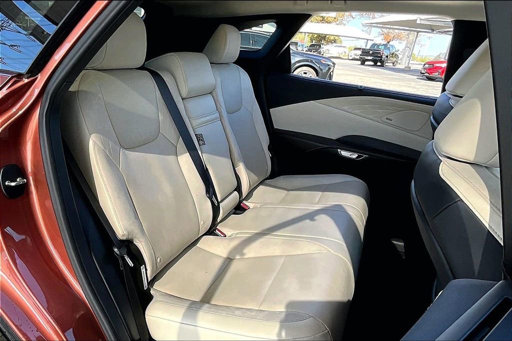 Used 2023 Lexus RX 350 AWD w/ Cold Area Package image 39