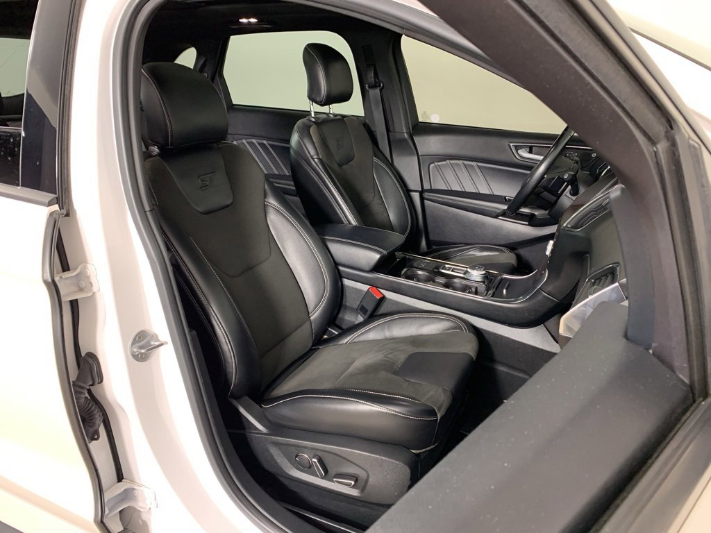 Used 2019 Ford Edge ST w/ Convenience Package image 38