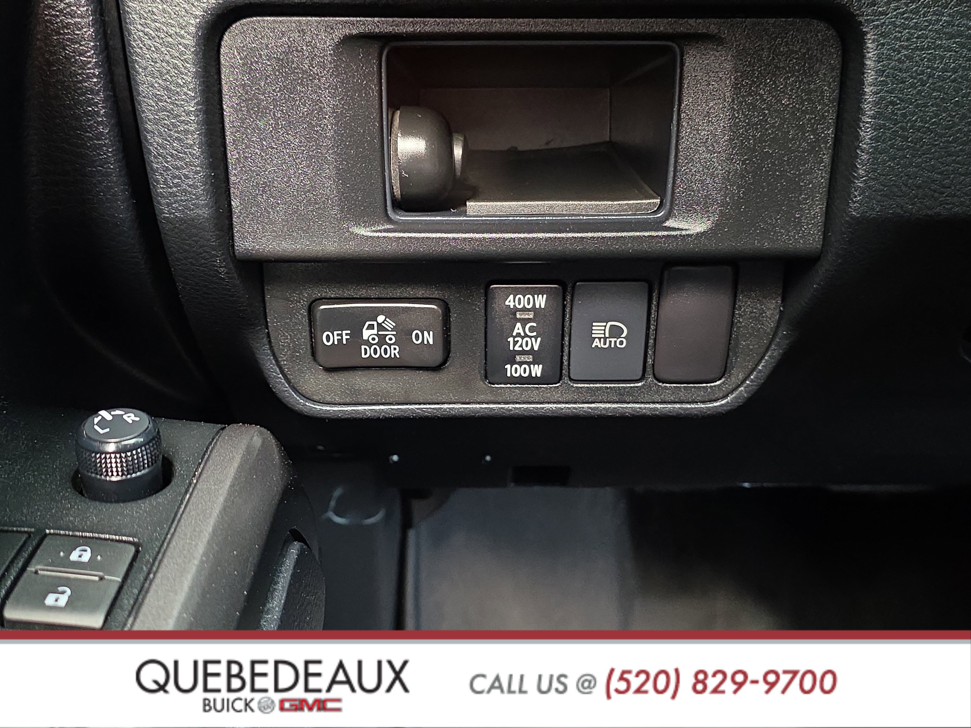 Used 2019 Toyota Tacoma TRD Off-Road AWD/4WD image 30
