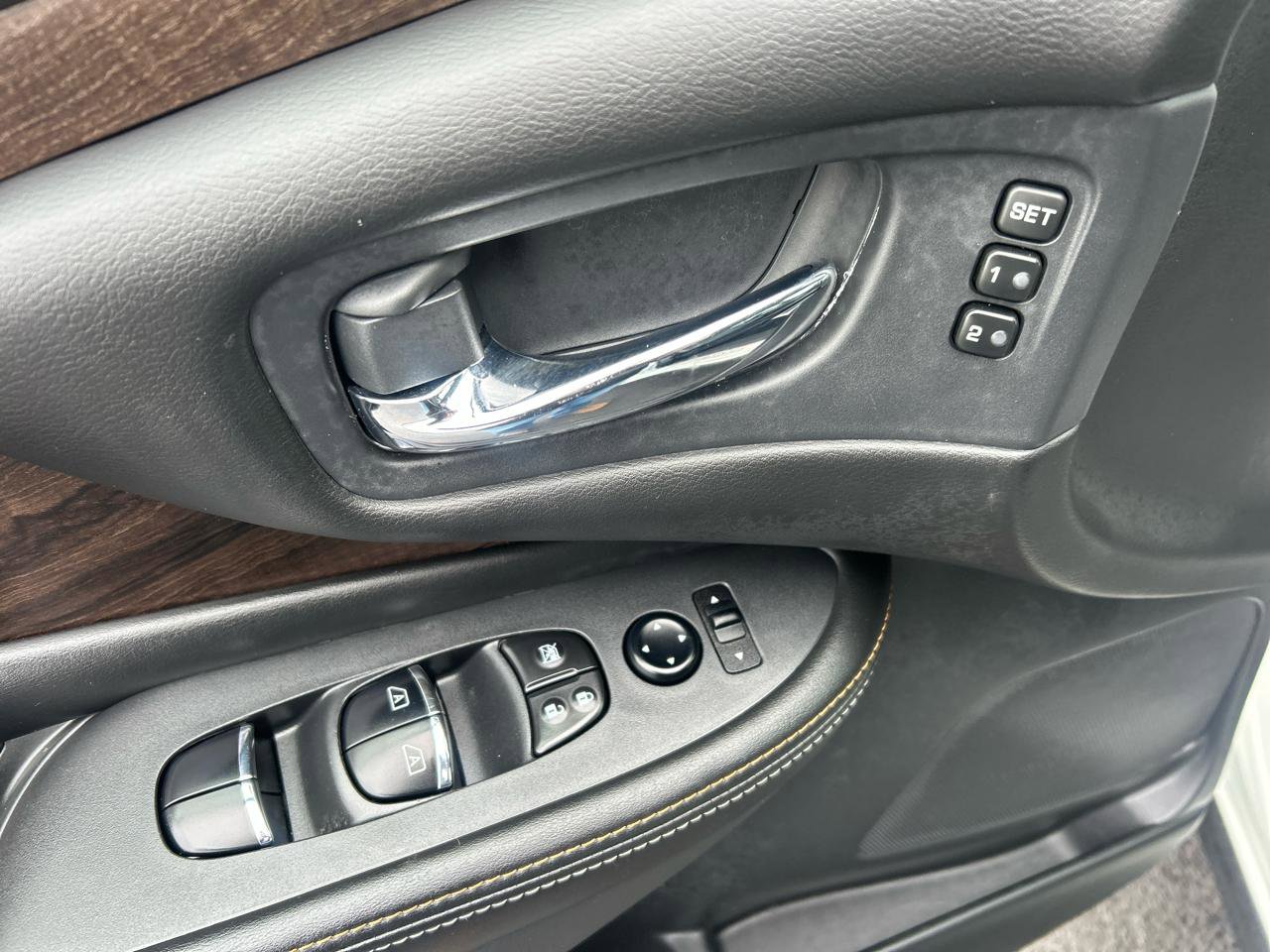 Used 2023 Nissan Murano Platinum w/ Cargo Package image 15