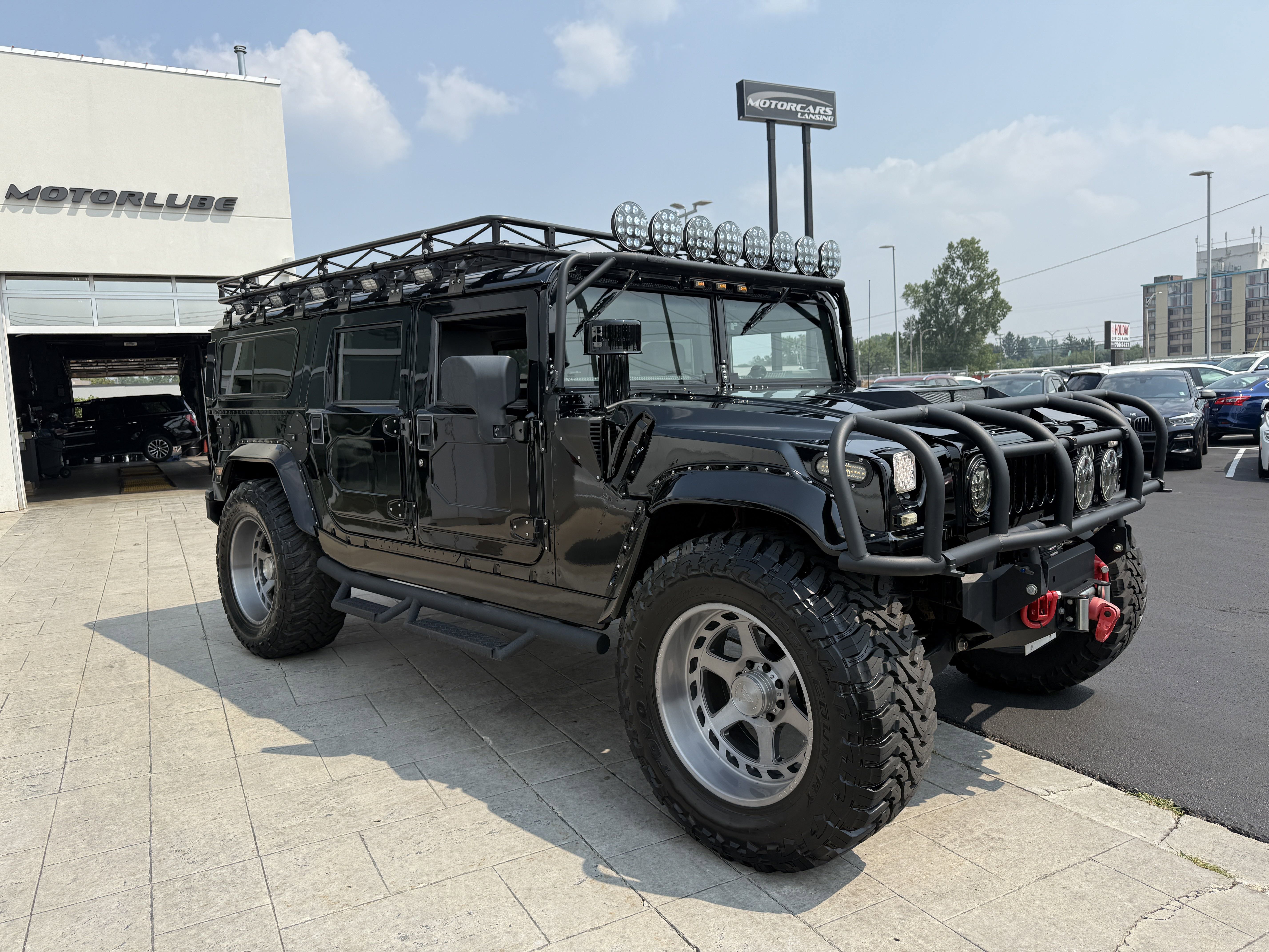 Used 2001 HUMMER H1 4-Door Wagon image 8