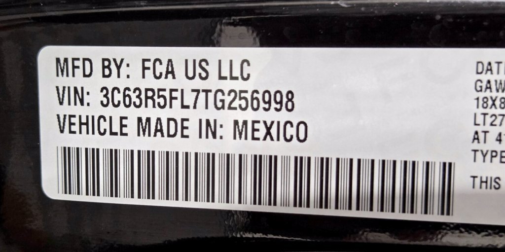 Used 2026 RAM 2500 Laramie AWD/4WD image 33