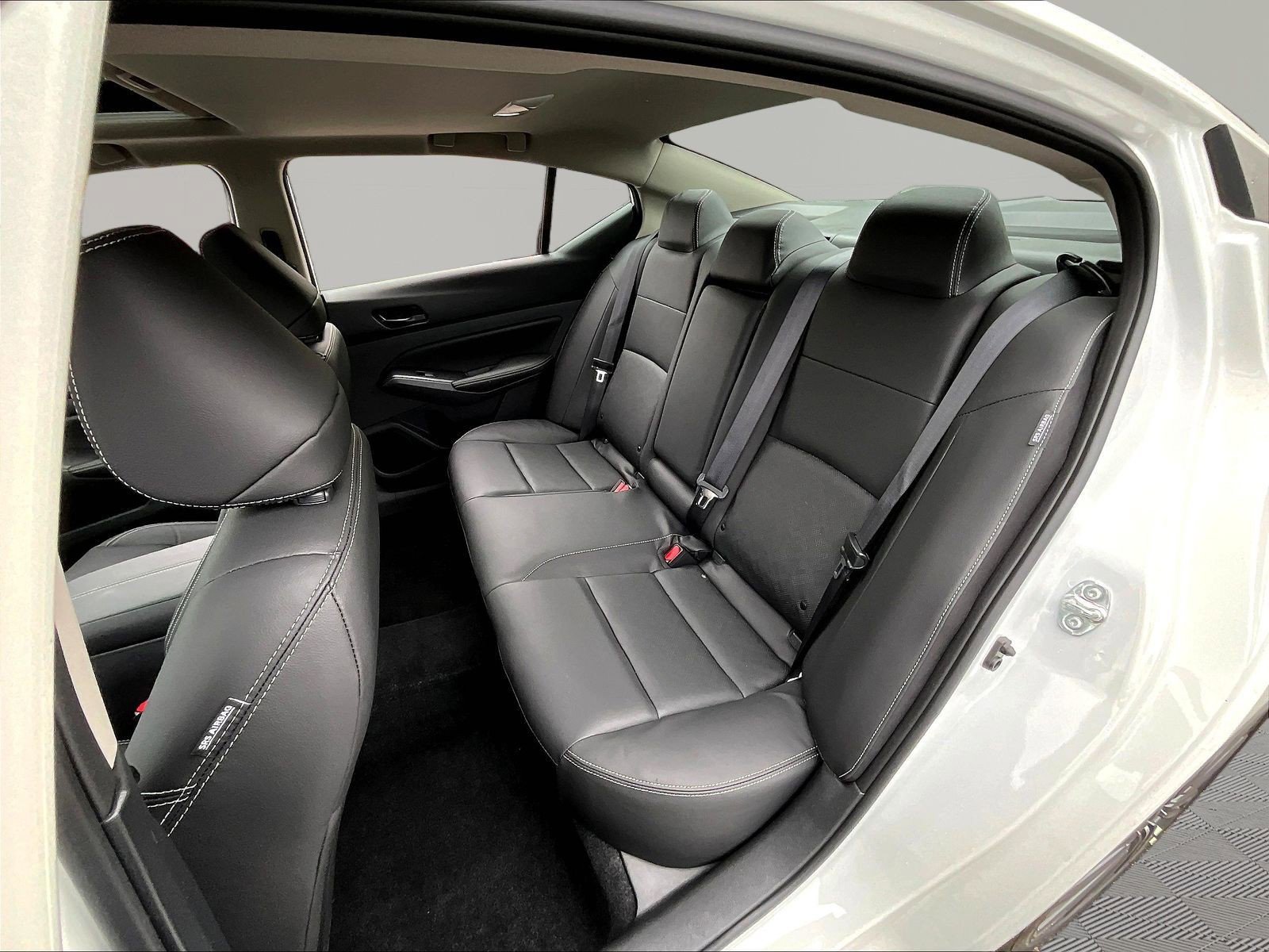 New 2026 Nissan Altima 2.5 SV FWD image 18