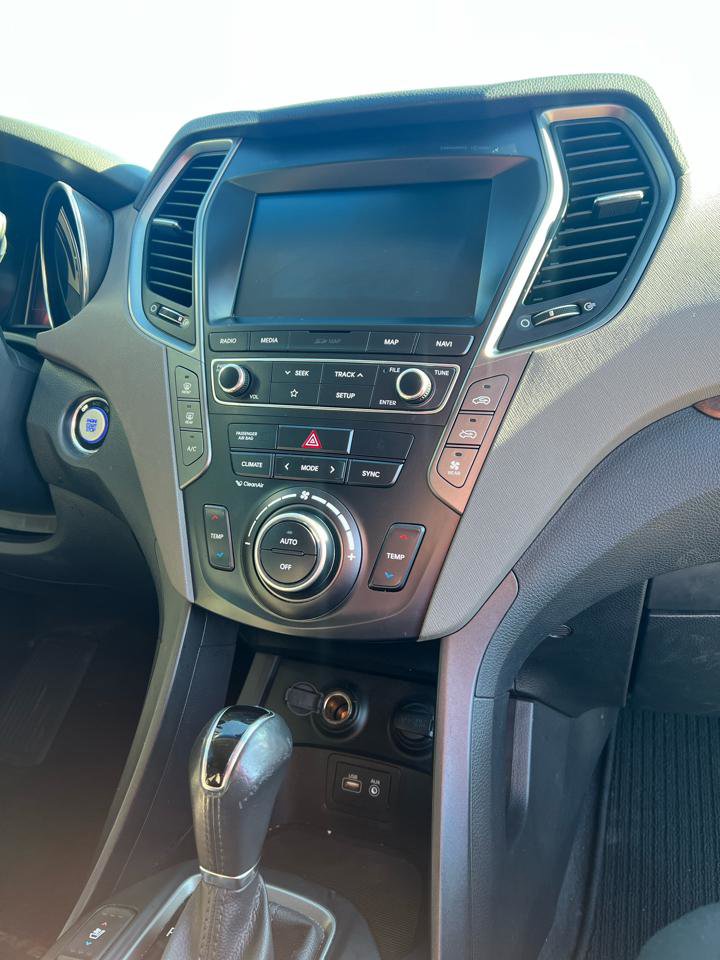 Used 2019 Hyundai Santa Fe XL image 30