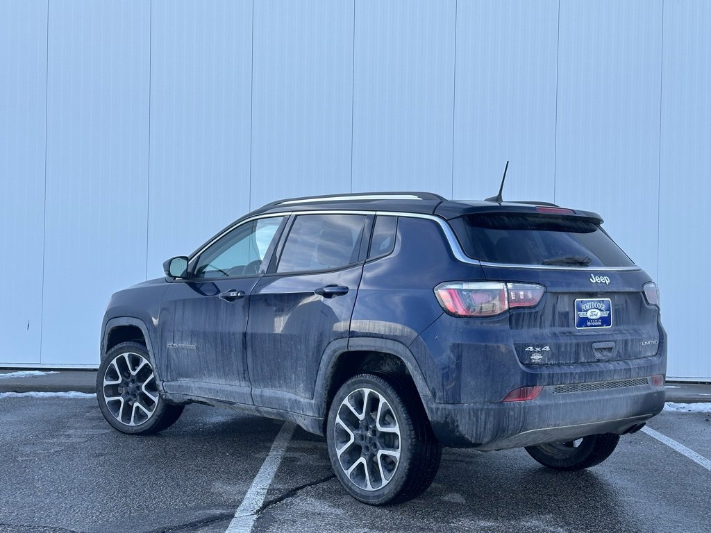 Used 2018 Jeep Compass Limited w/ Navigation Group image 3