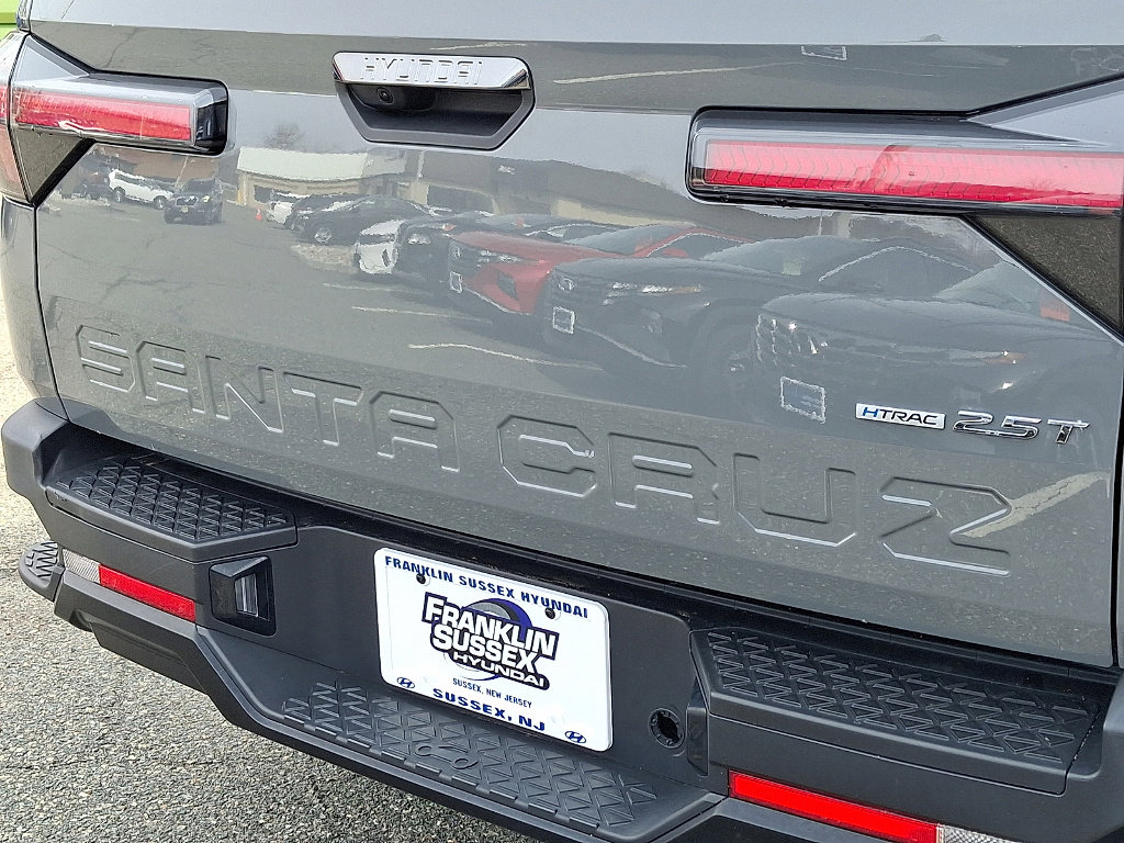 Used 2023 Hyundai Santa Cruz Night image 45