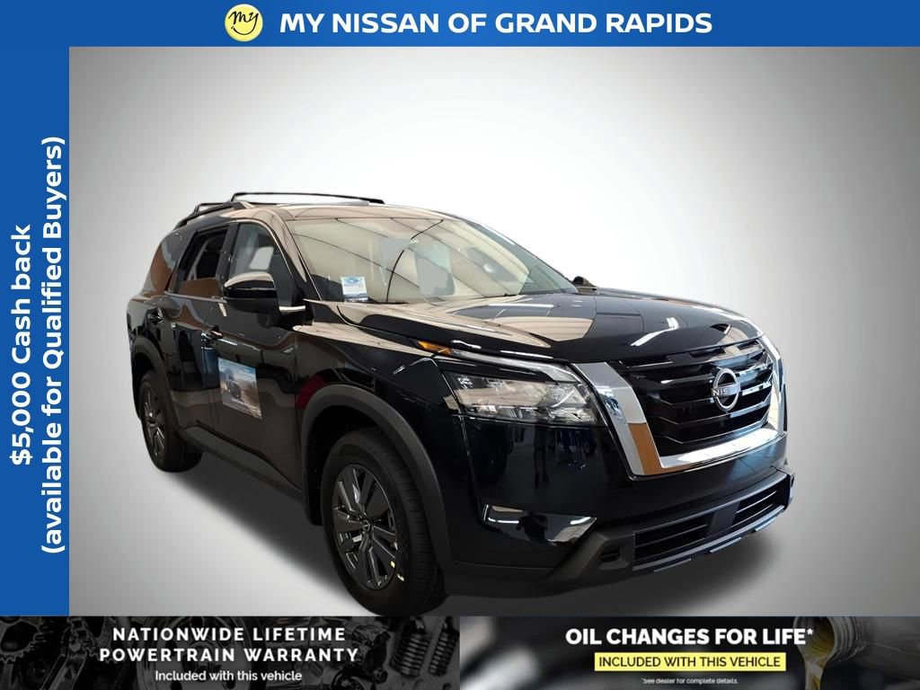 New 2025 Nissan Pathfinder SV