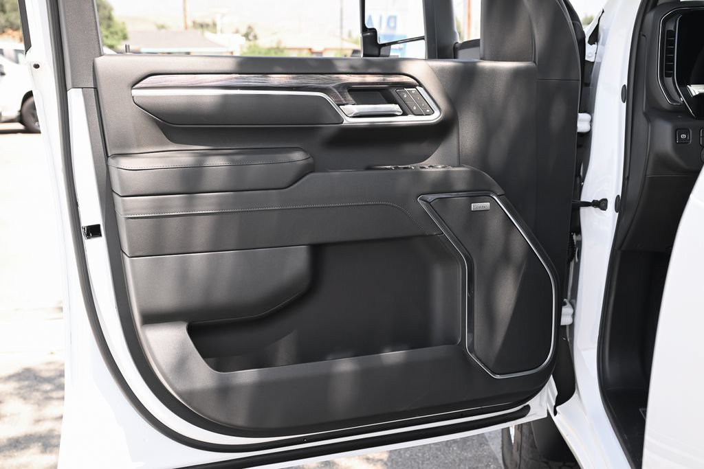 New 2026 Chevrolet Silverado 2500 LTZ w/ Z71 Chrome Sport Edition AWD/4WD image 20