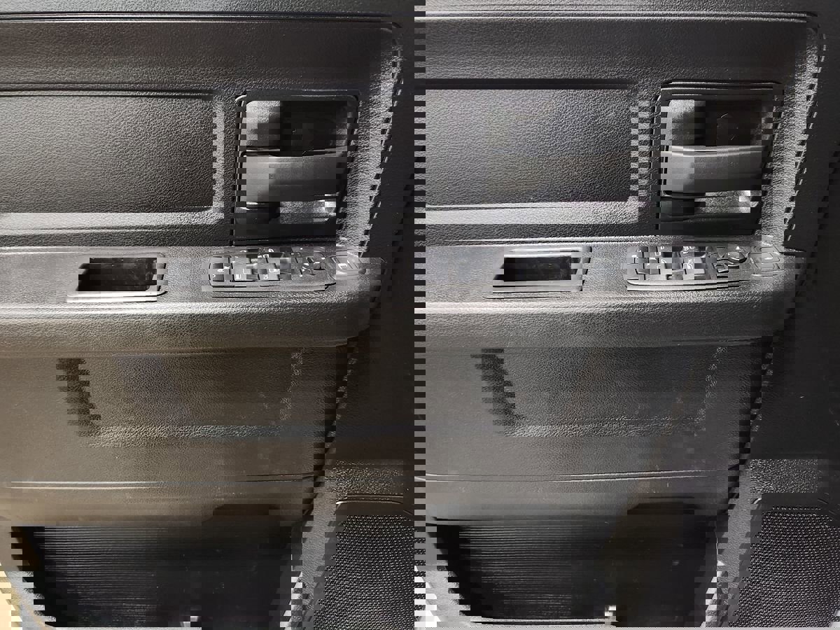 Used 2023 RAM 3500 Tradesman w/ Chrome Appearance Group image 41