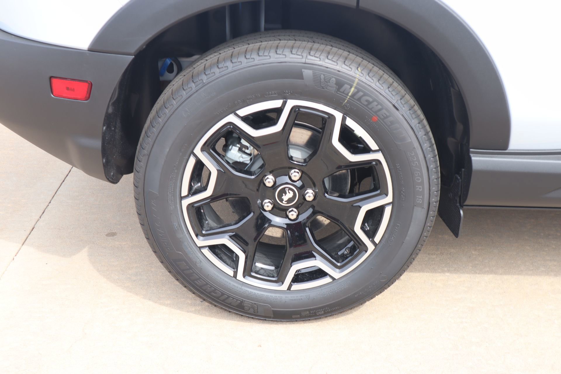 New 2026 Ford Bronco Sport Outer Banks image 17