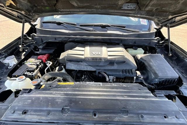 Used 2024 Nissan Titan SV w/ SV Convenience Package image 10