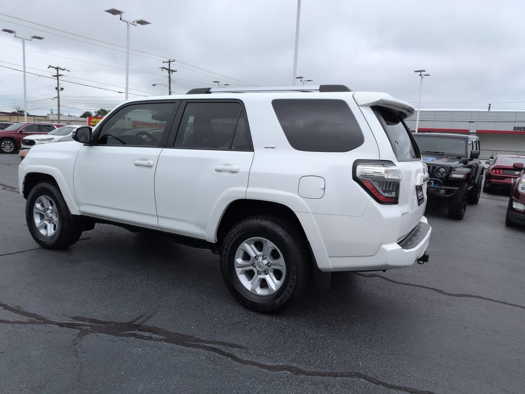 Certified 2024 Toyota 4Runner SR5 Premium w/ Moonroof Package AWD/4WD image 3