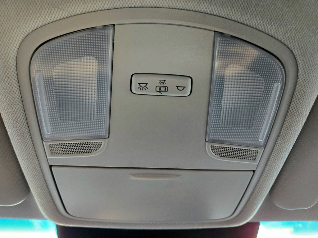 Used 2022 Hyundai Kona SEL image 35