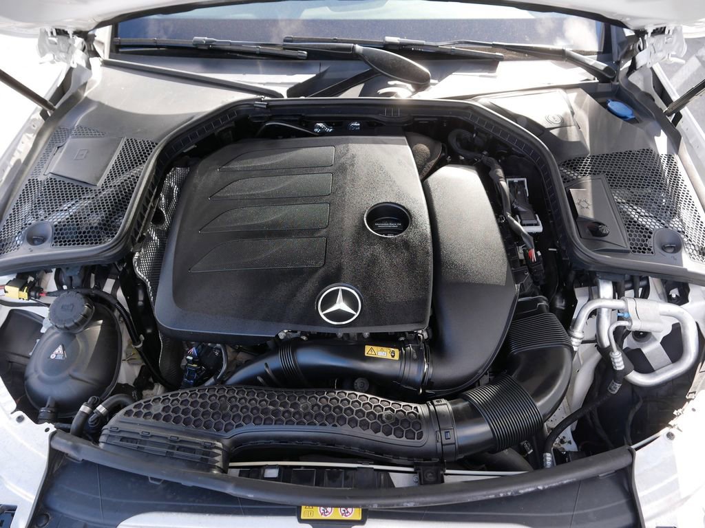 Used 2020 Mercedes-Benz C 300 4MATIC Sedan image 13