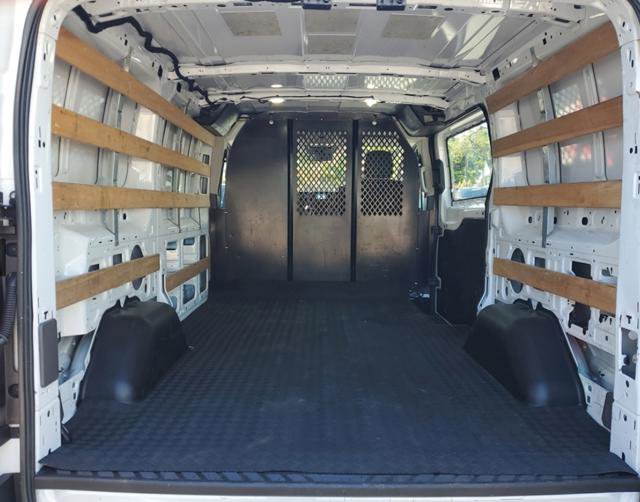 Used 2023 Ford Transit 250 Low Roof w/ Exterior Upgrade Package image 4