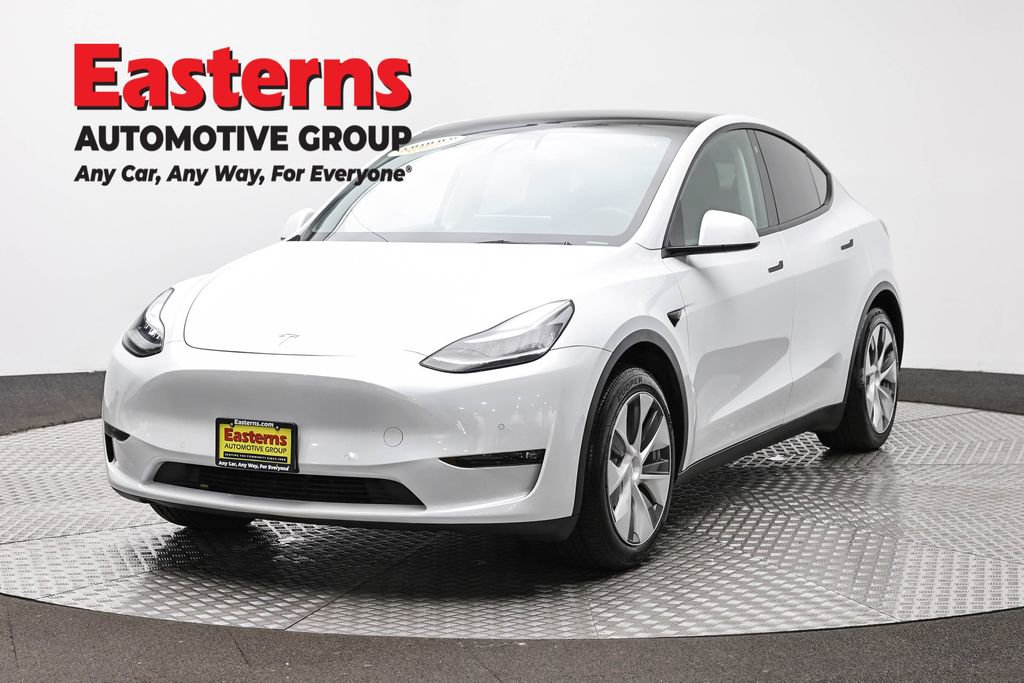 Used 2021 Tesla Model Y 2WD image 1