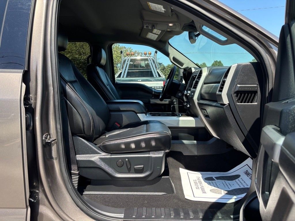 Used 2020 Ford F250 Lariat w/ Lariat Value Package image 31