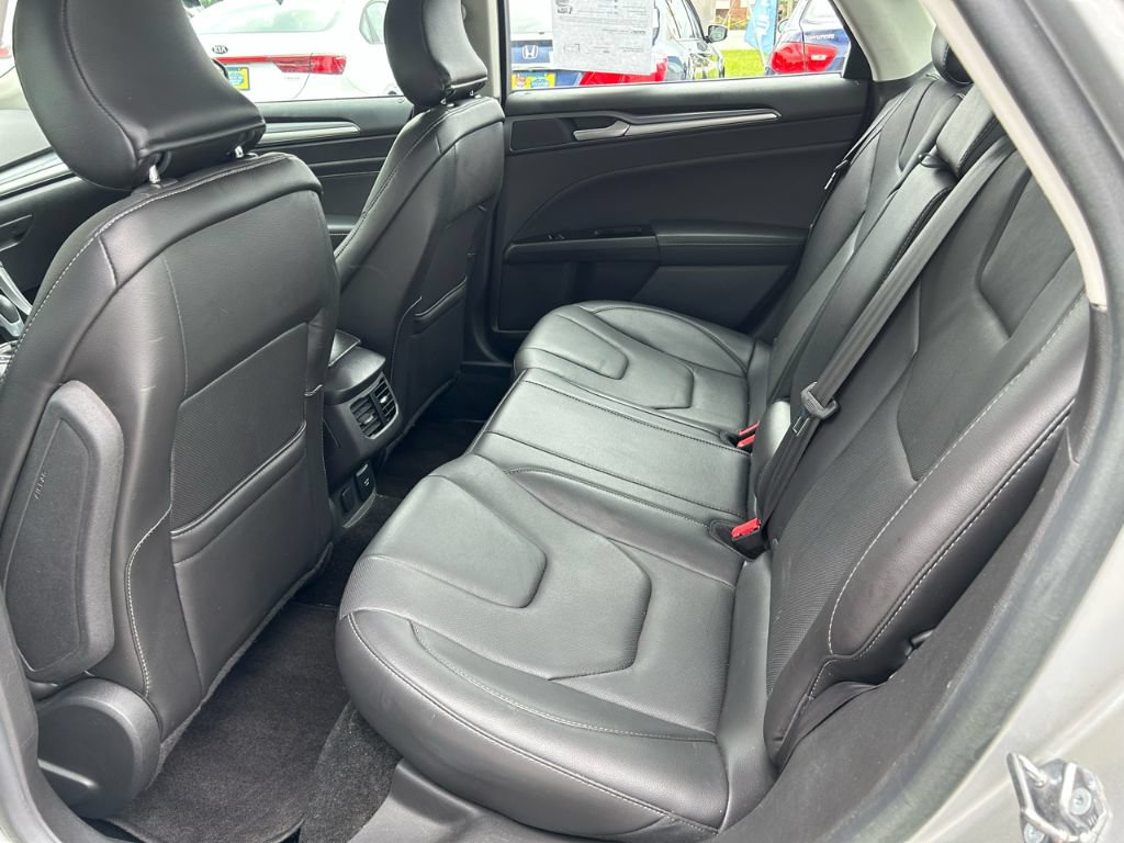 Used 2015 Ford Fusion Energi Titanium w/ Driver Assist Package FWD image 6