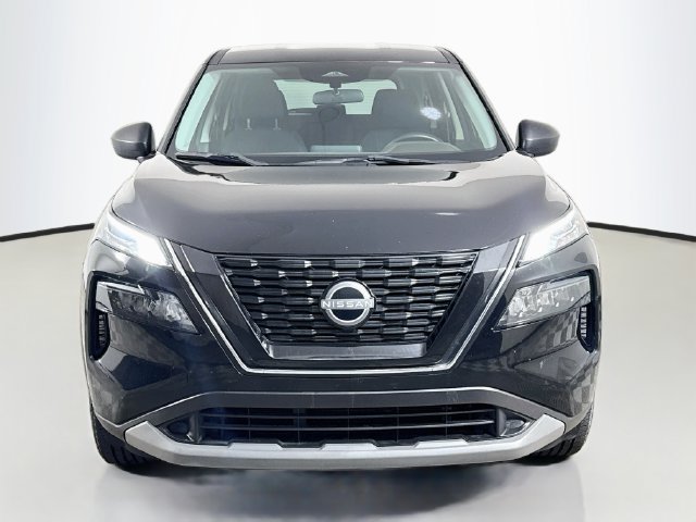 Used 2023 Nissan Rogue S FWD image 2