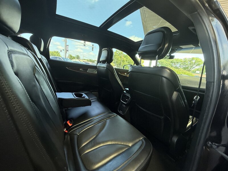 Used 2020 Lincoln Nautilus Reserve w/ Equipment Group 202A AWD/4WD image 14