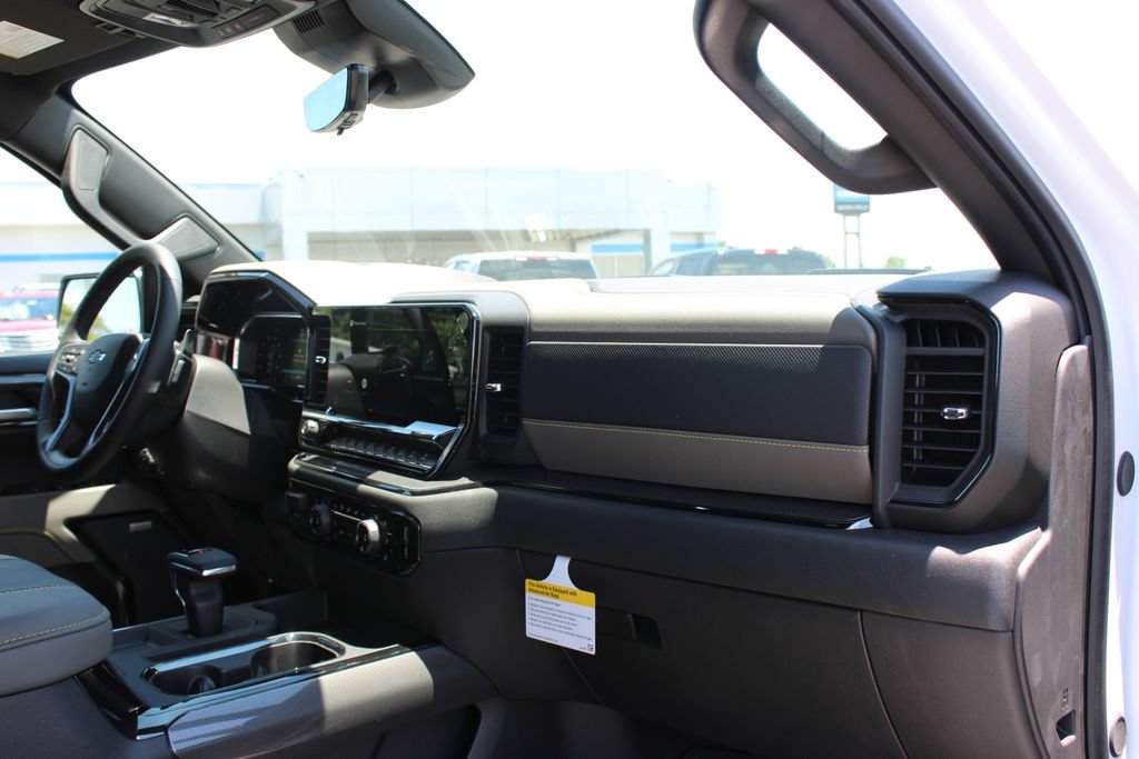 New 2026 Chevrolet Silverado 1500 ZR2 AWD/4WD image 33