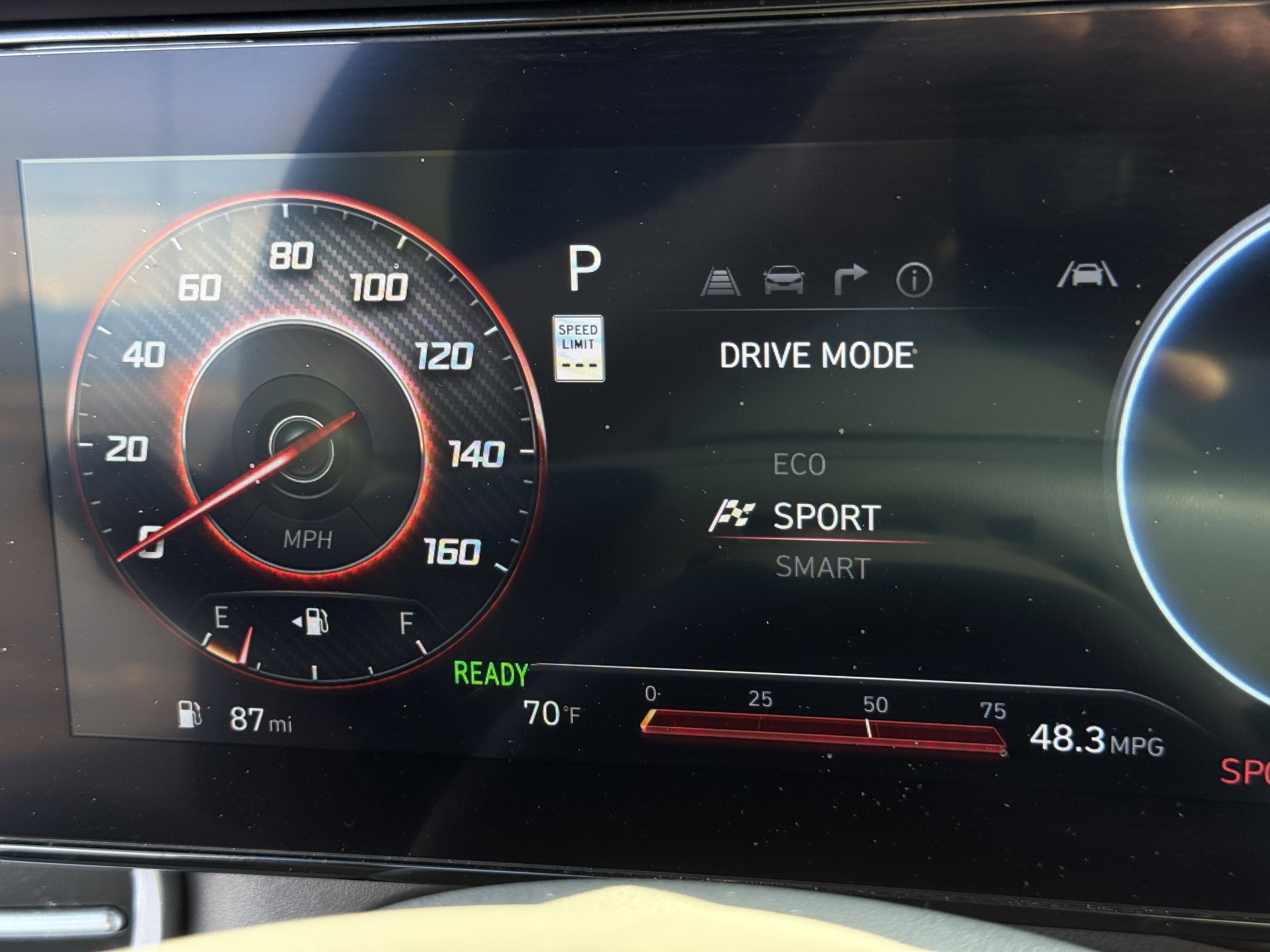 Used 2024 Hyundai Elantra Blue FWD image 27