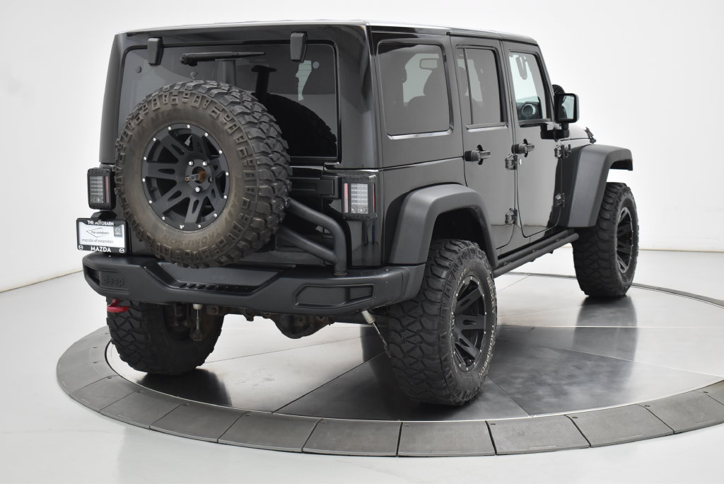 Used 2015 Jeep Wrangler Unlimited Rubicon AWD/4WD image 22