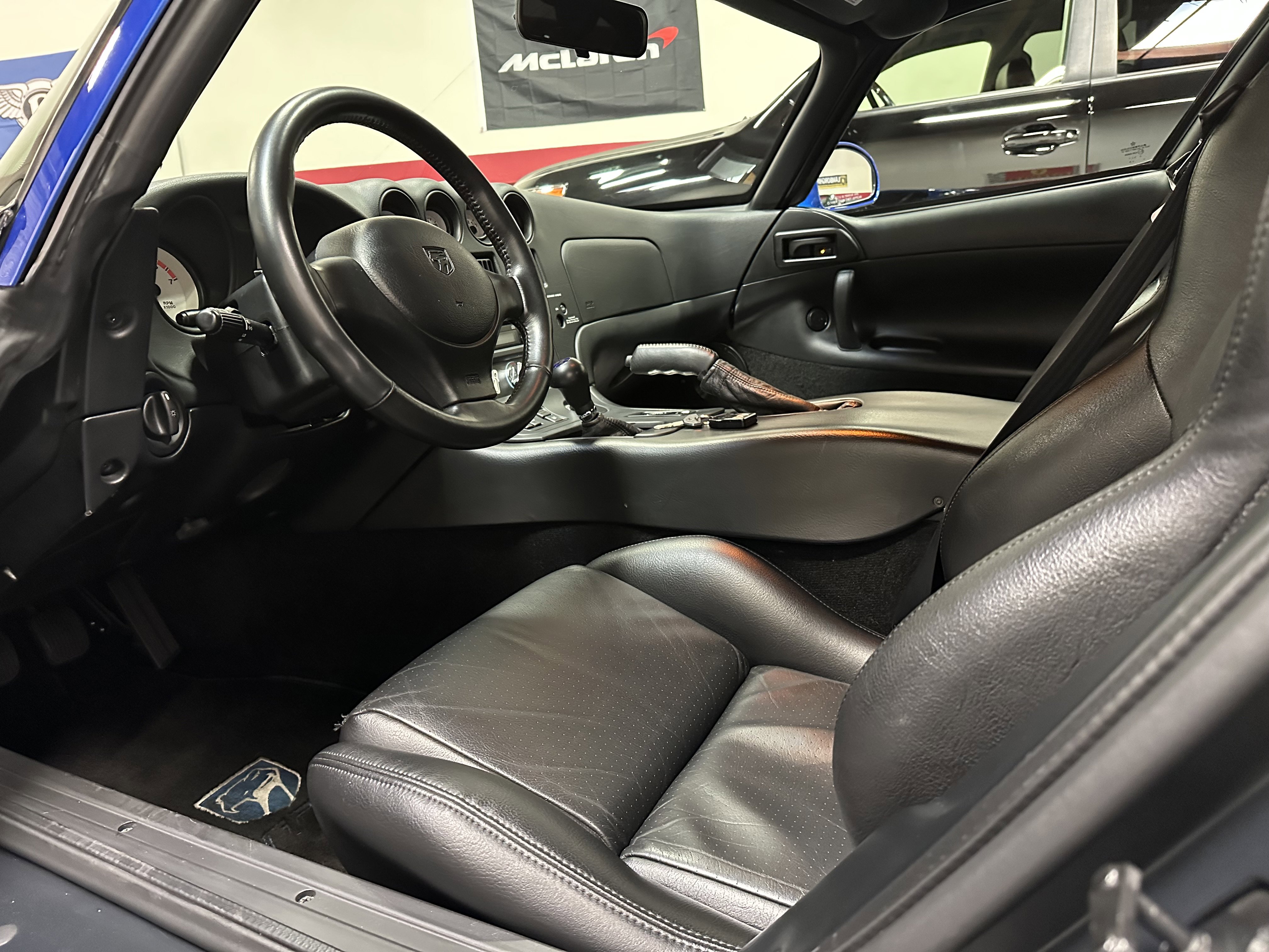 Used 1997 Dodge Viper GTS image 16