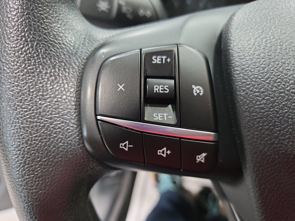 Used 2022 Ford Escape S FWD image 30