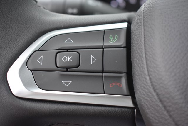New 2026 Jeep Compass Latitude image 19