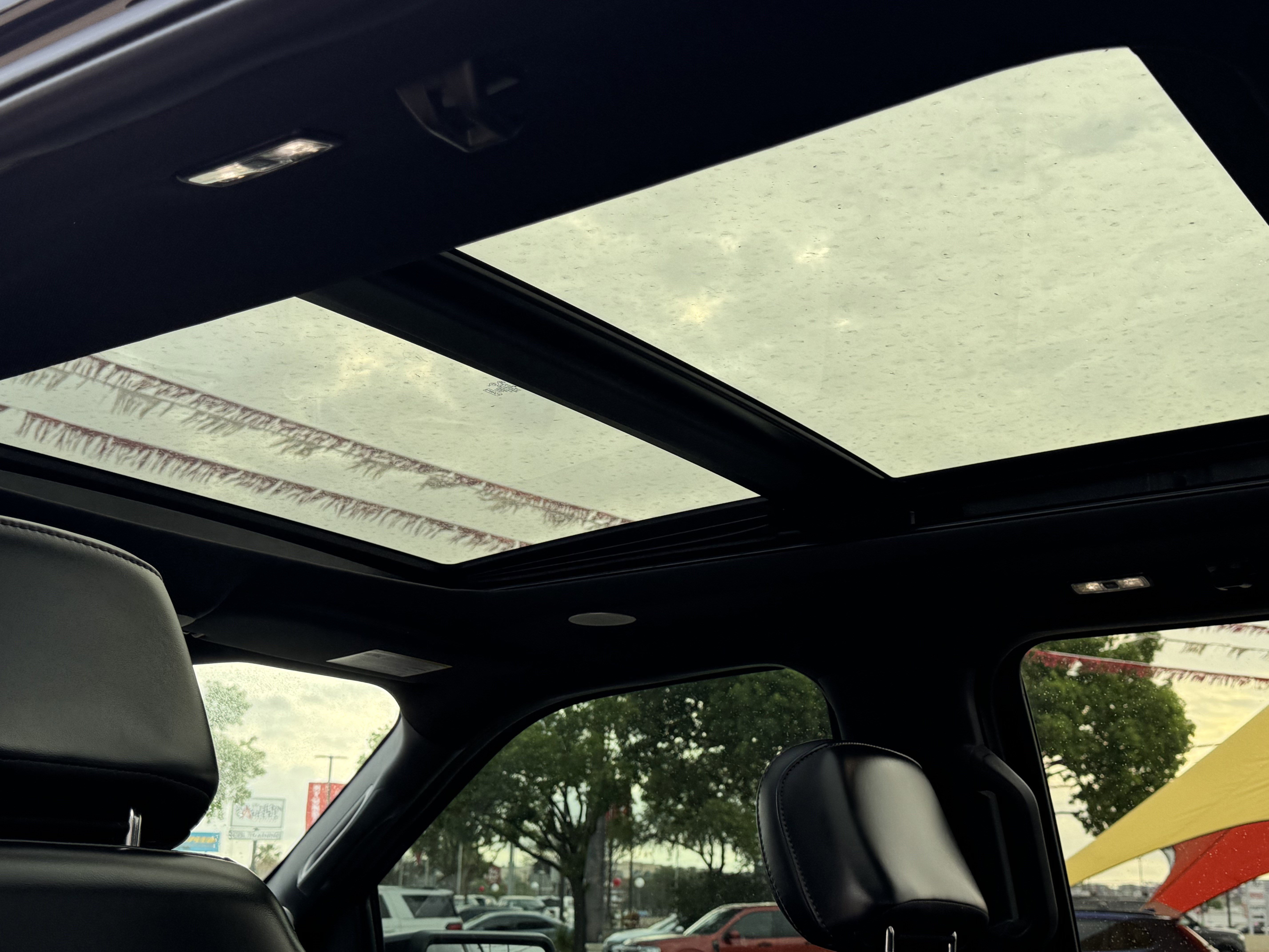 Certified 2022 Ford F150 Raptor w/ Raptor 37 Performance Package image 16