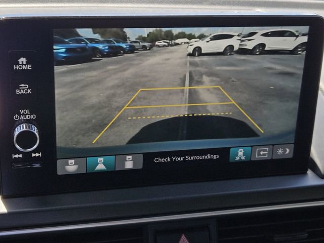 Used 2025 Honda Pilot Touring image 21