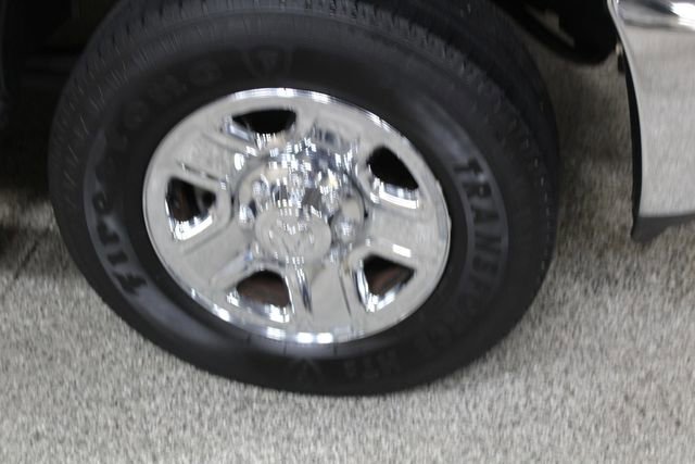 Used 2018 RAM 2500 Tradesman w/ Chrome Appearance Group image 23