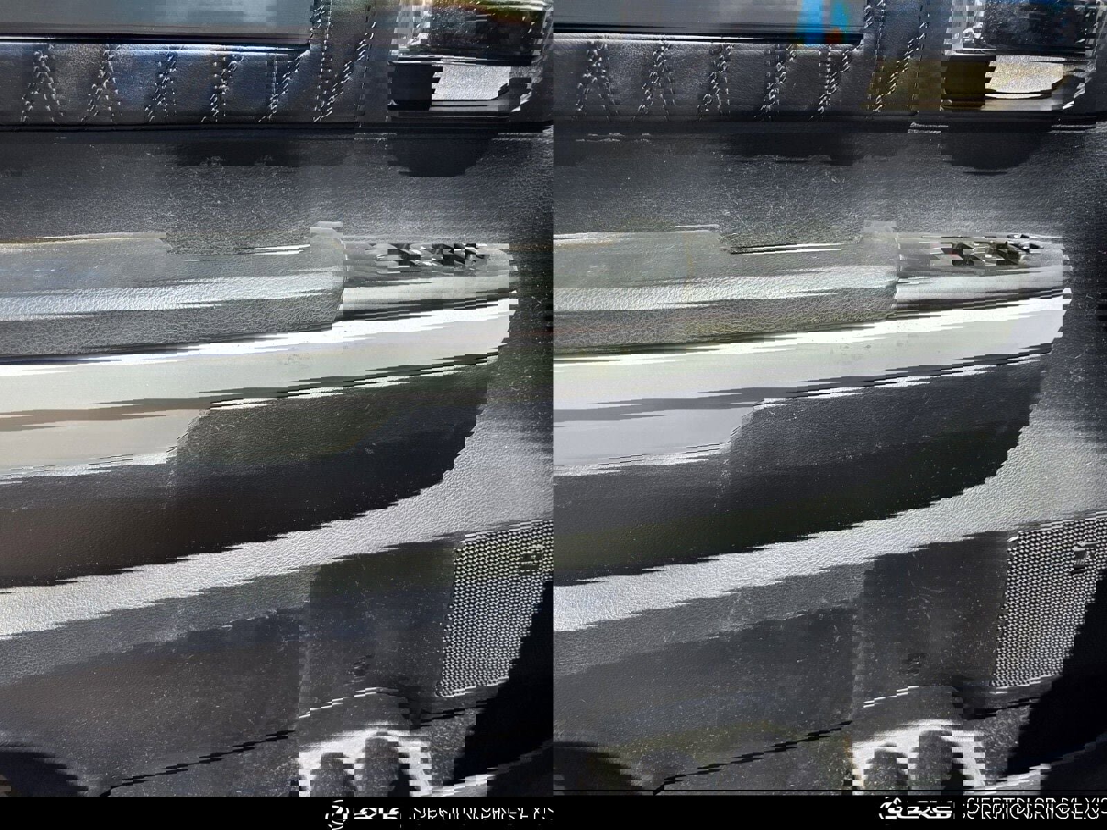 Used 2019 Toyota Tundra Platinum image 12