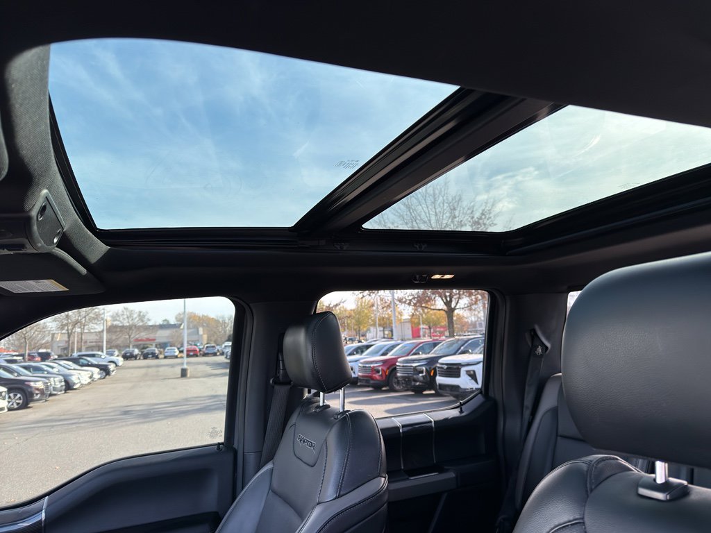 Used 2018 Ford F150 Raptor w/ Equipment Group 802A Luxury image 15