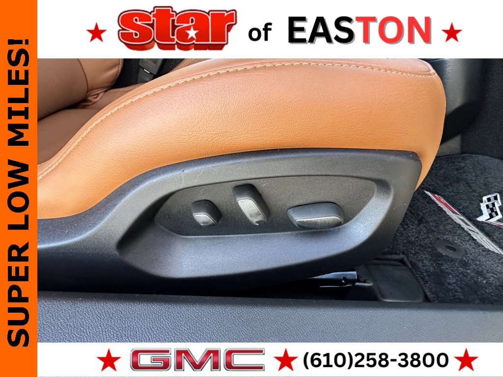 Used 2016 Chevrolet Corvette Z06 w/ 2LZ Preferred Equipment Group image 17