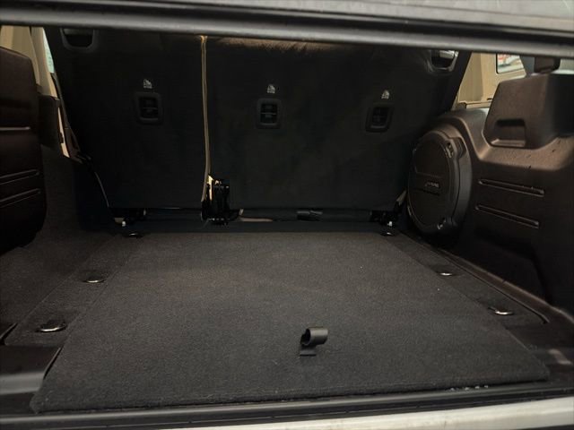 Used 2022 Jeep Wrangler Unlimited Sahara w/ Cold Weather Group image 22