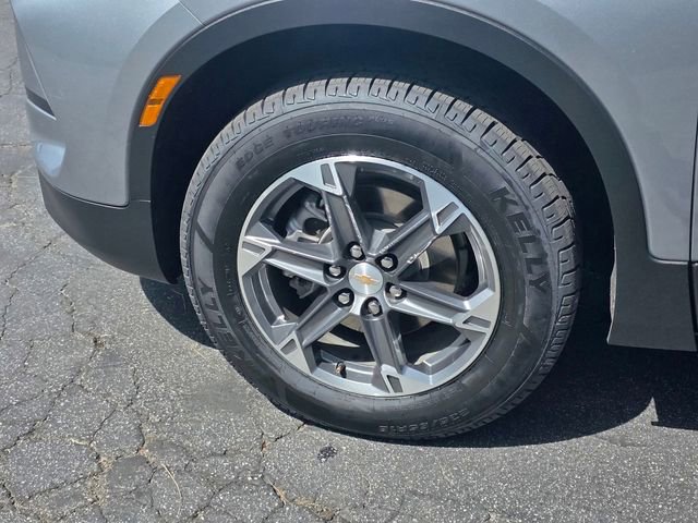 Used 2025 Chevrolet Blazer LT image 5