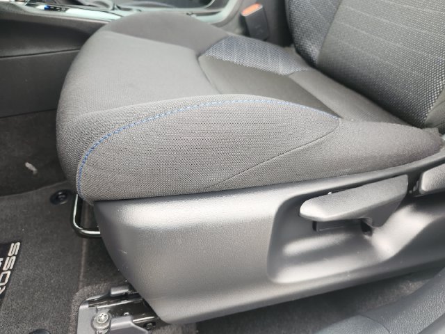 Used 2024 Toyota Corolla Cross AWD Hybrid image 23