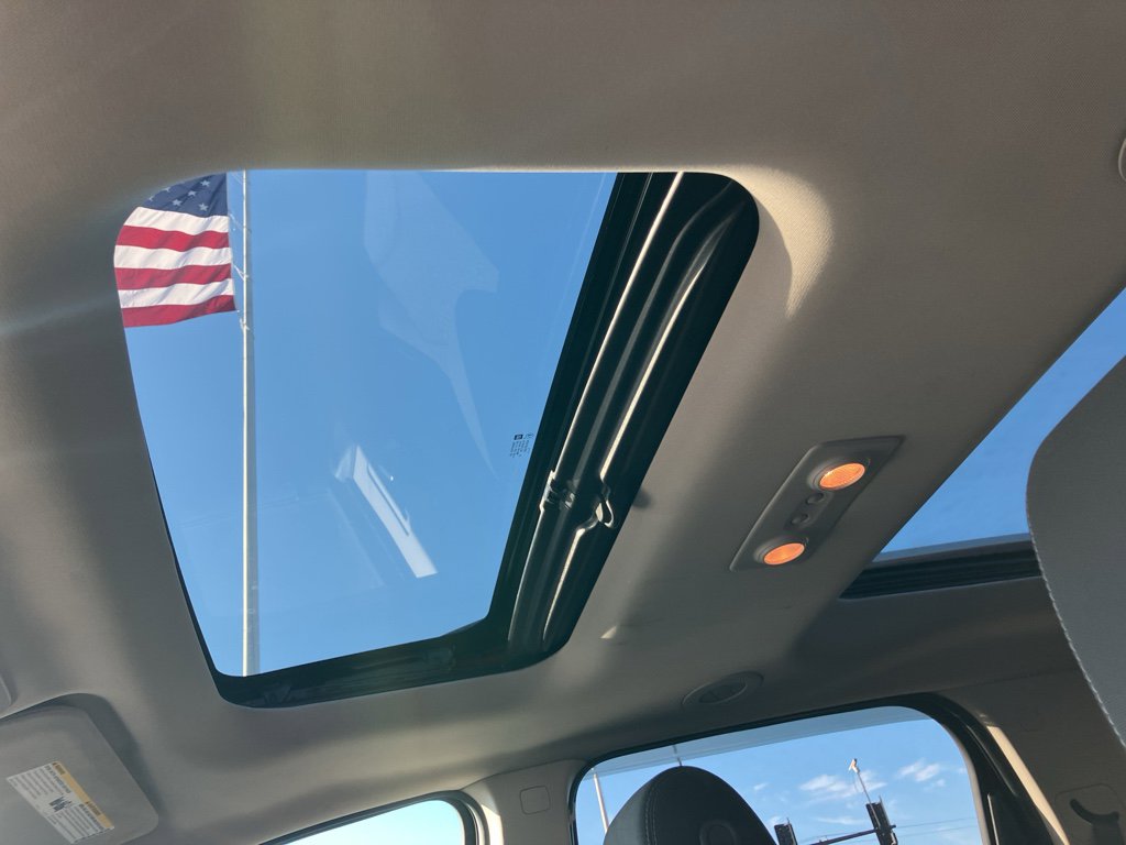 Used 2016 GMC Acadia SLE image 27