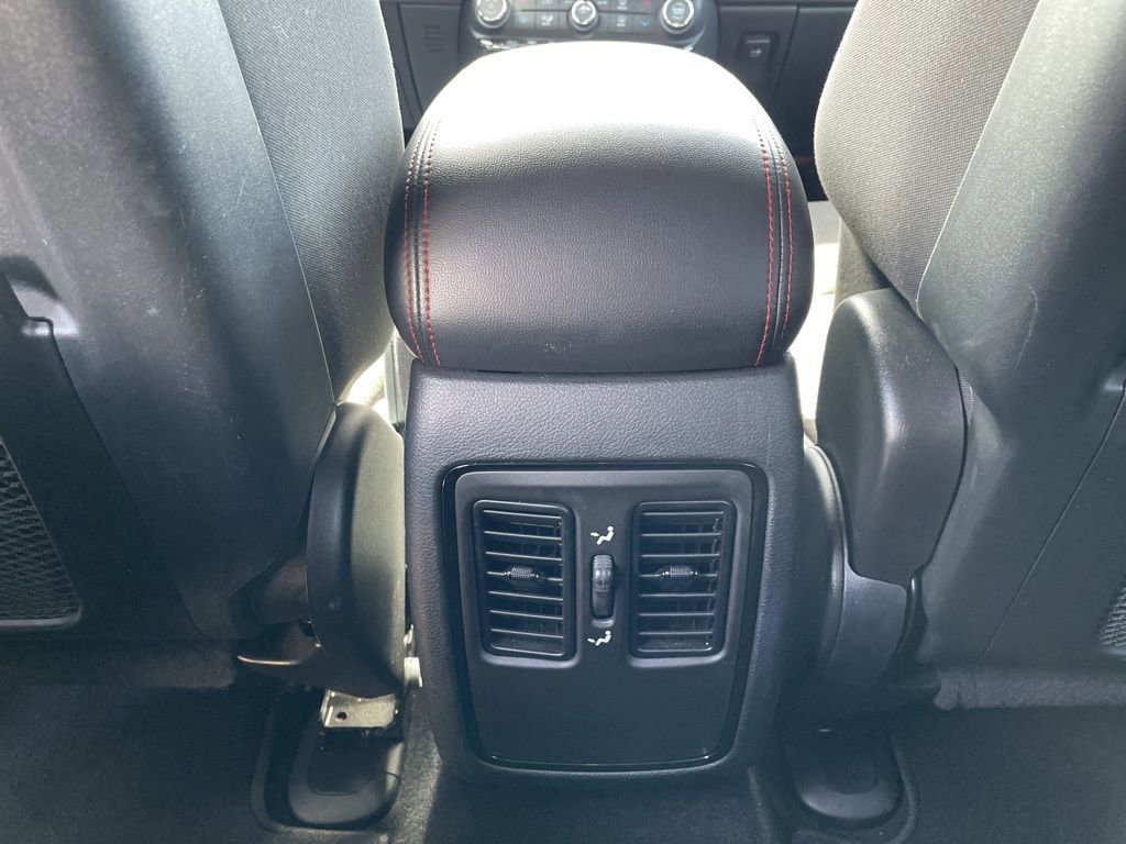 Used 2025 Dodge Durango GT image 24