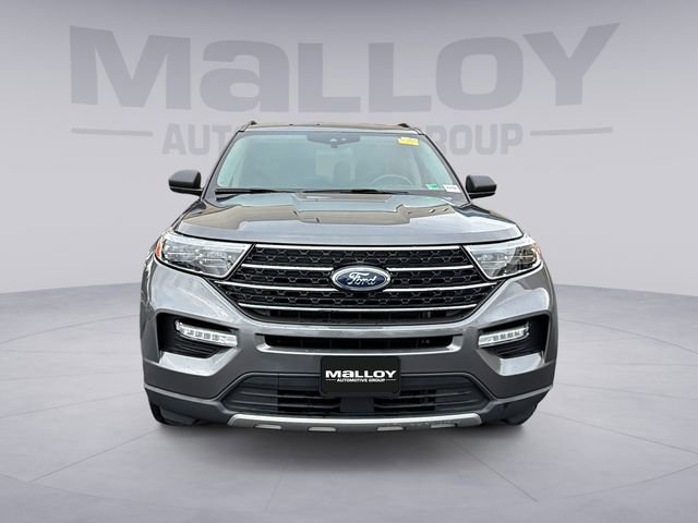 Used 2021 Ford Explorer XLT w/ Equipment Group 202A image 8