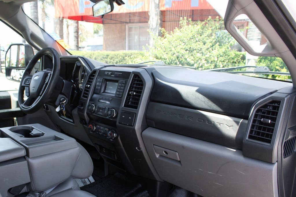 Used 2019 Ford F350 XL w/ Power Equipment Group RWD image 33