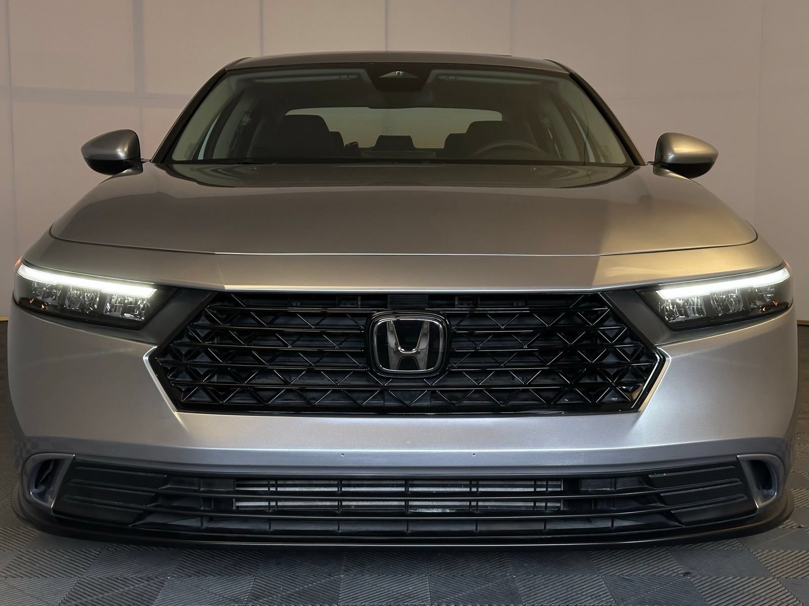 Used 2023 Honda Accord EX image 16