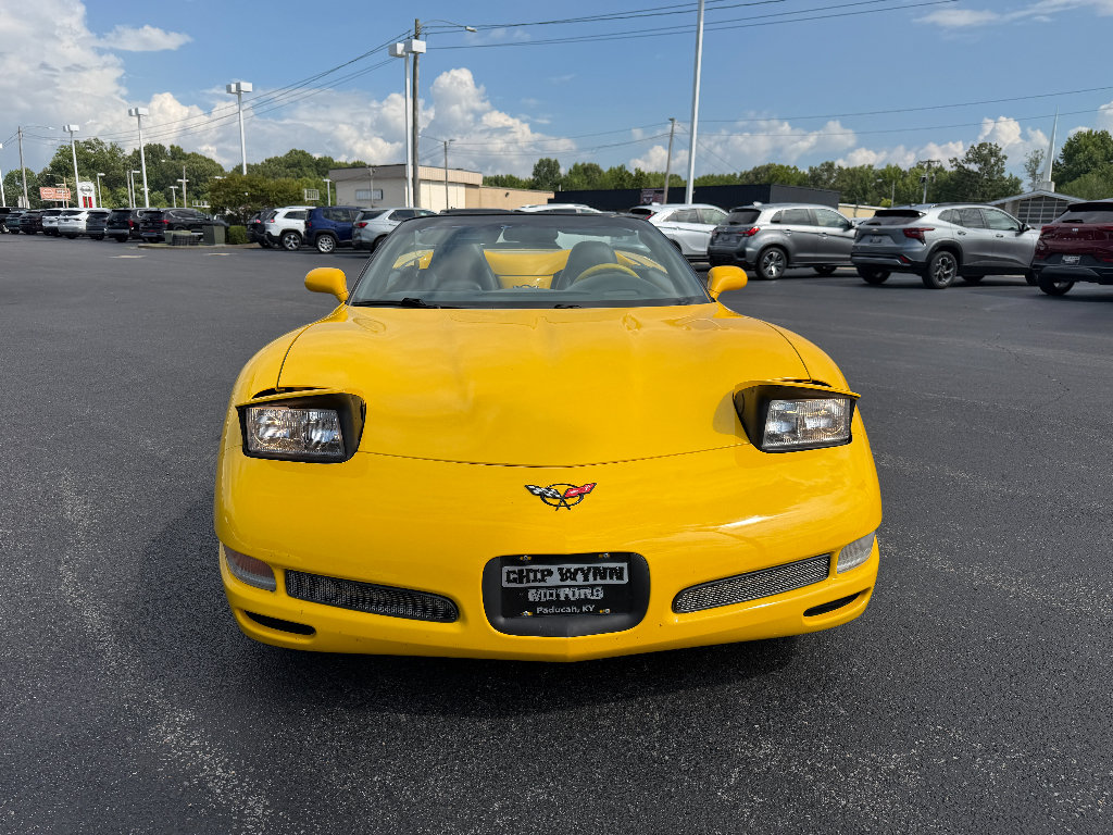 Used 2001 Chevrolet Corvette Convertible w/ Preferred Equipment Group2 RWD image 3