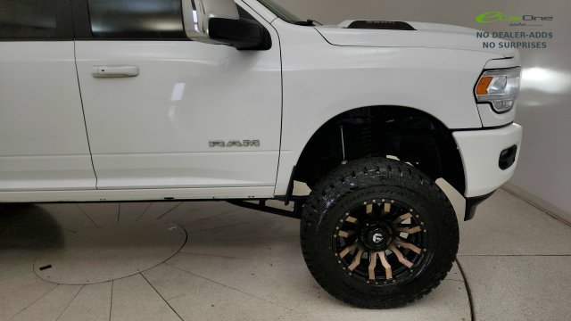 Used 2023 RAM 2500 Laramie AWD/4WD image 17