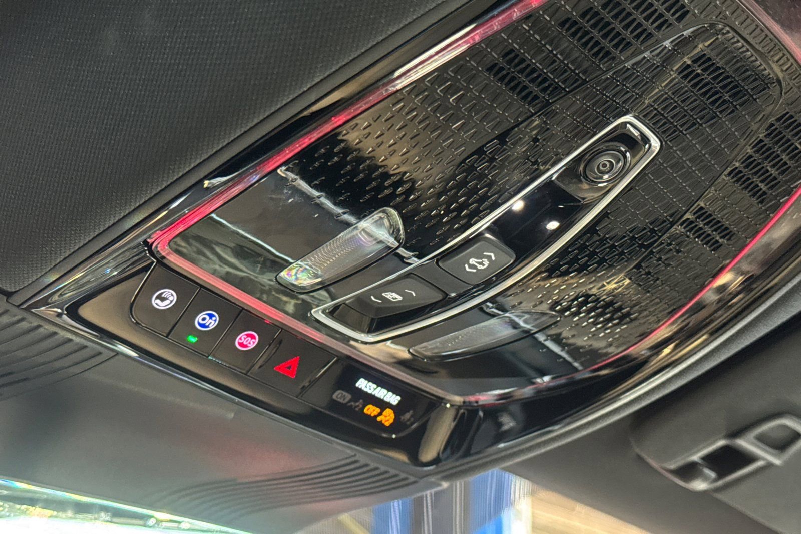 Used 2026 Cadillac Vistiq Luxury AWD/4WD image 25