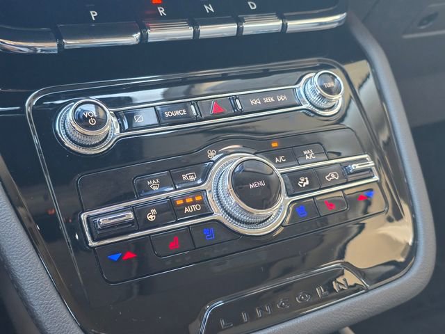 Used 2022 Lincoln Corsair FWD w/ Equipment Group 101A image 21